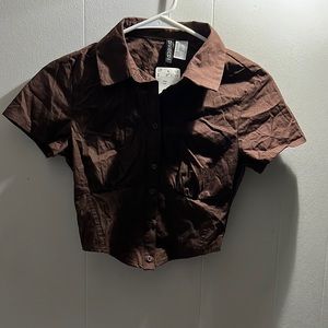 Hey, my name is Shakira. And, I will be having all brand new clothes.